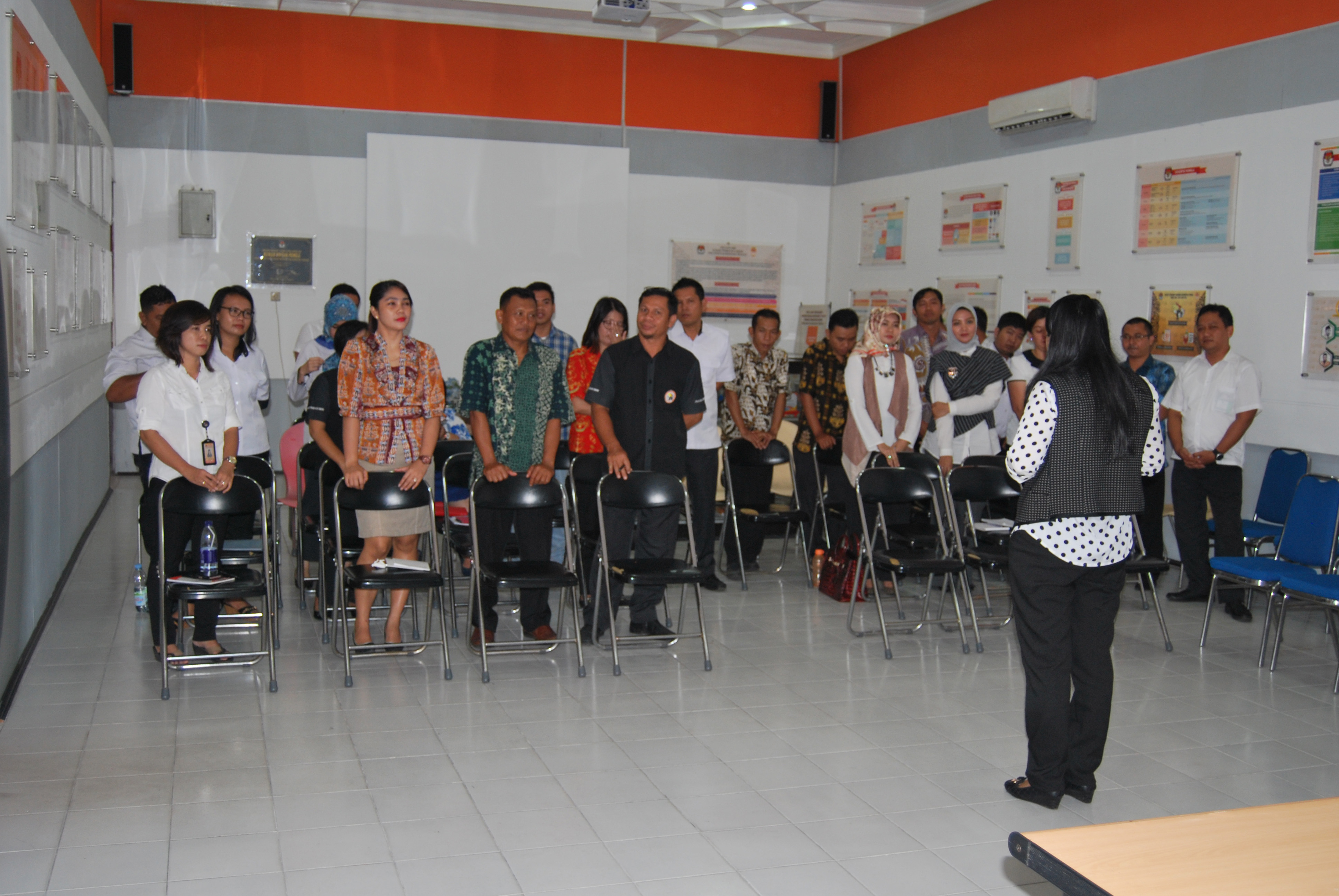 Evaluasi PPID di lingkungan Sekretariat KPU Provinsi Kalimantan Tengah